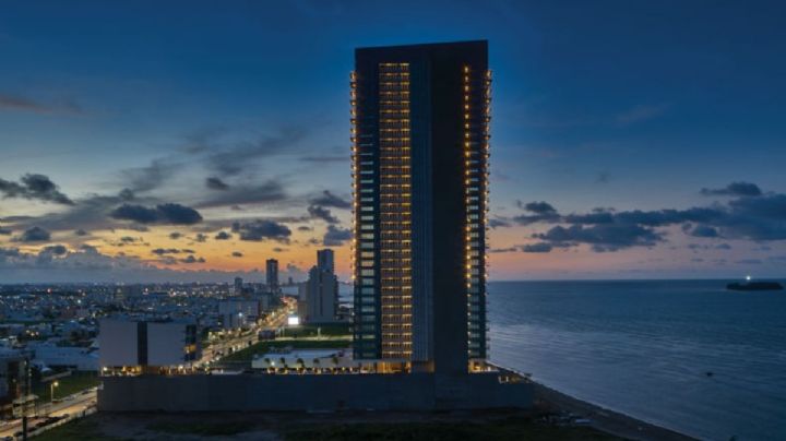 El edificio departamental más alto de Veracruz está a orilla de costa