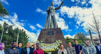 Tulancingo rinde homenaje a El Santo, se cumple 107 años de su natalicio