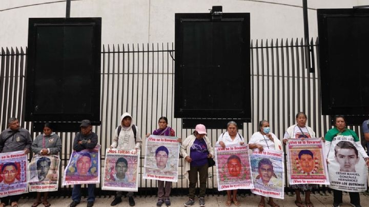 Abre Sheinbaum posibilidad de llamar a declarar a Peña Nieto por caso Ayotzinapa