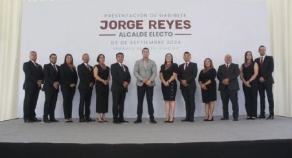 Presenta Jorge Reyes a su gabinete de Pachuca, se mantiene comisario de Seguridad Pública