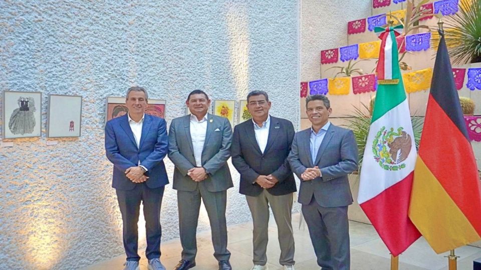 Con Invest Puebla, plan estratégico de promoción internacional y de atracción de inversiones puesto en marcha en enero, la misión comercial de Puebla busca atraer 2 mil millones de dólares en Inversión Extrajera Directa tanto de Alemania como de España