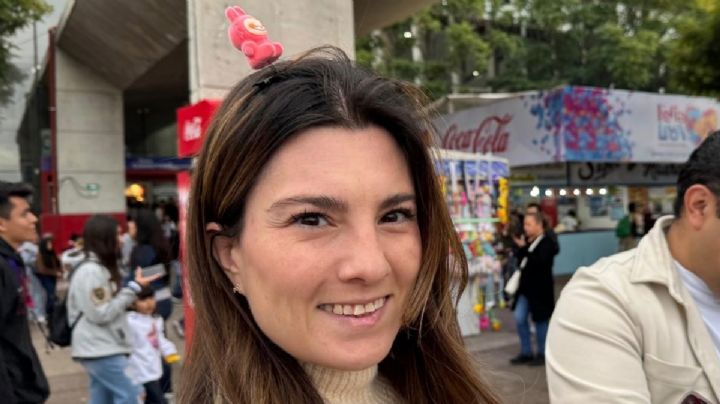 Qué le pasa a la gente de la Feria: Un capibara en la cabeza