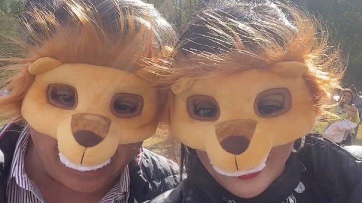 Primero los patos, luego los capibaras, ahora las máscaras de León en la feria