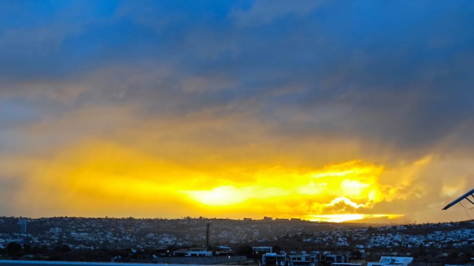 Así han estado los atardeceres de los últimos días en León.