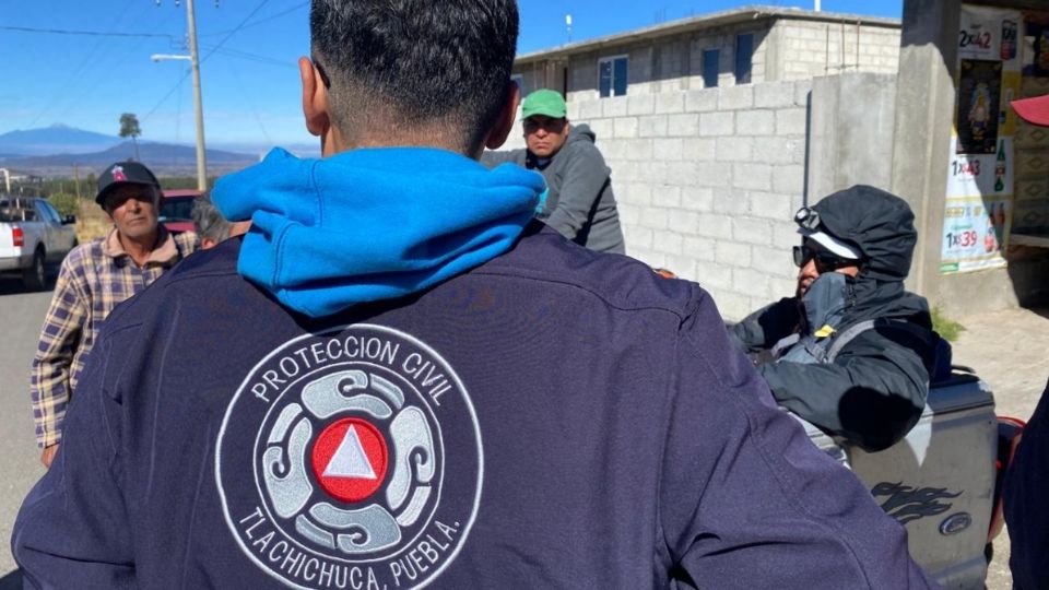 Tras 12 horas de búsqueda, Protección Civil informó que encontró con vida a los alpinistas Eduardo y Lorenzo en la comunidad Máquina Vieja