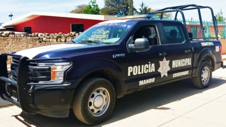 Desnudan y amarran a poste a un hombre, casi lo linchan; pasó en Cuautepec