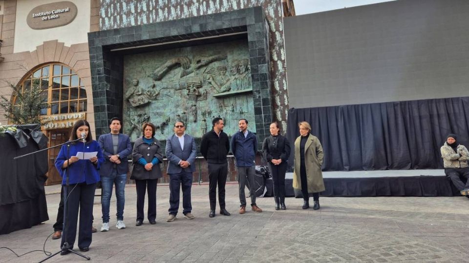 Pilar Ortega encabezó un acto para recordar a los mártires de León del 2 enero de 1939.
