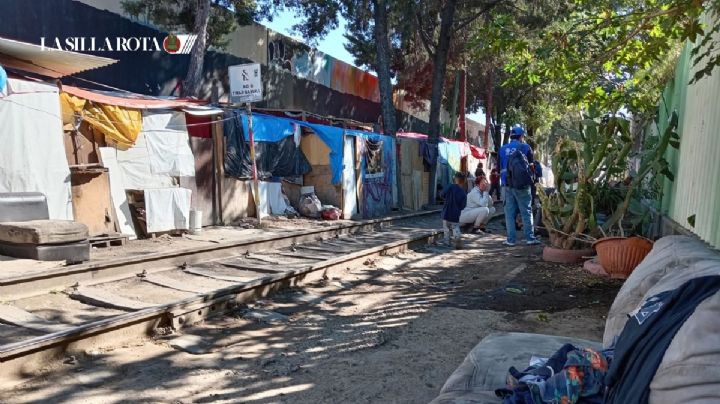 Con juicio de amparo, migrantes impiden desalojo de su campamento