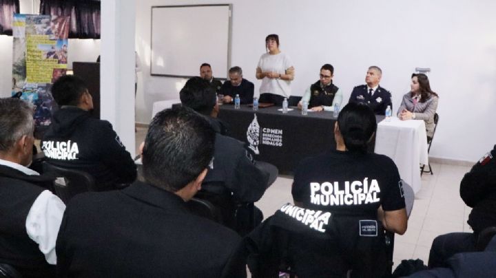 Derechos Humanos capacita a policías de Pachuca en atención a migrantes