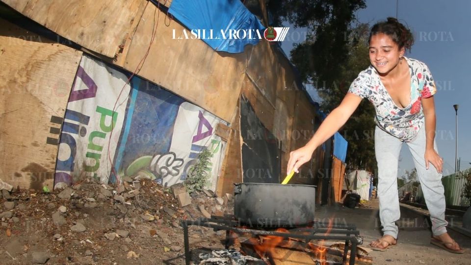 Migrantes venezolanos en campamentos de la Ciudad de México