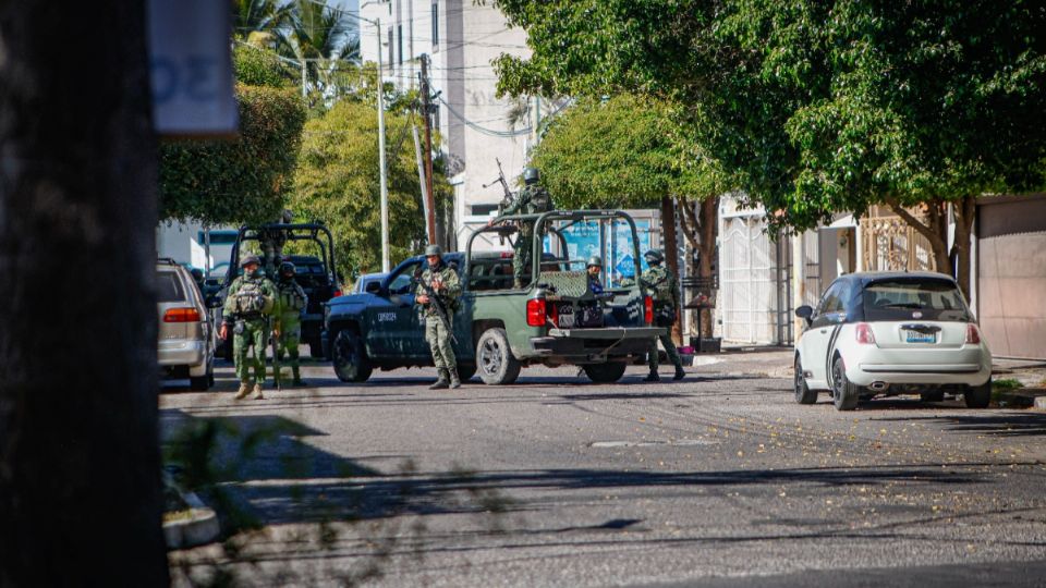 Elementos de la Guardia Nacional y la Policía Estatal Preventiva aseguraron la zona y desplegaron un operativo de búsqueda
