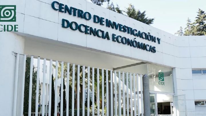 Estudiantes exigen investigación contra director del CIDE por plagio, acoso y violencia institucional