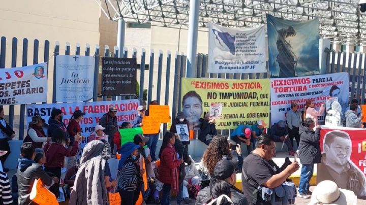 Exfuncionarios presos movilizan a simpatizantes, exigen resolución de amparos