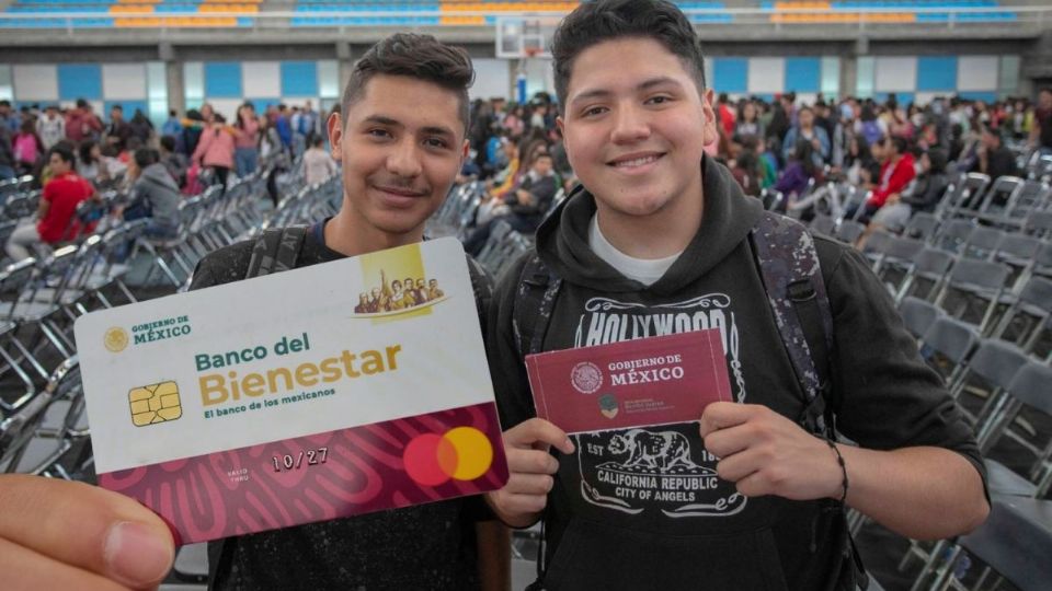 Aquí te decimos a partir de cuándo se entregarán las tarjetas de la Beca Benito Juárez para los estudiantes de Hidalgo.