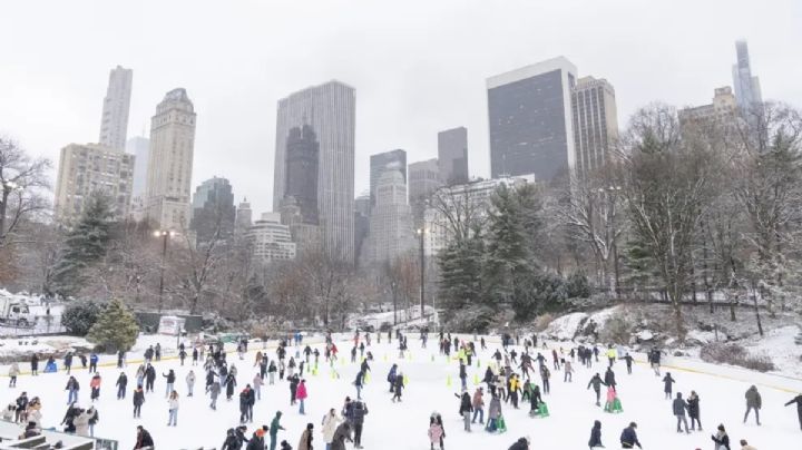 EU bajo la nieve; tormenta invernal ha dejado 1,700 vuelos cancelados