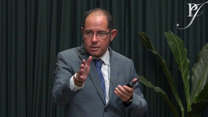 El juez Carlos Augusto Berdón Juárez está listo para pedir el voto en Guanajuato