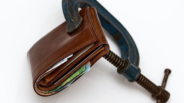 Hacienda pone "candado" a dependencias para contratación de servicios