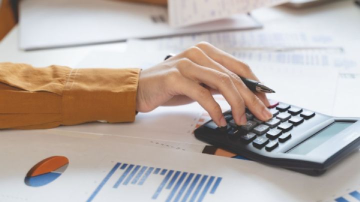 El SAT busca recaudar 5.3 billones de pesos en 2025 y siempre sí perdonará multas a estos contribuyentes