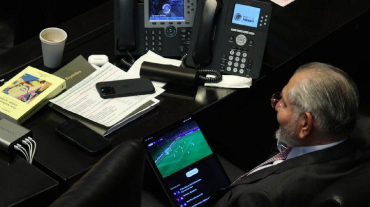 Adán Augusto prefiere el Barça vs PSG a atender comparecencia de Amador