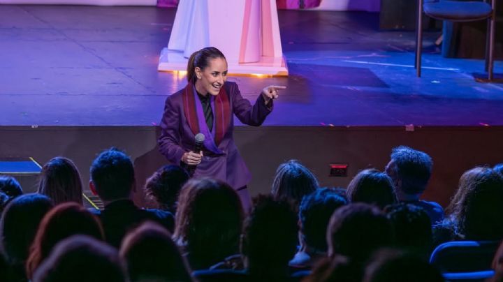 ¿Como ser Claudia Sheinbaum y hacer reír al público? Tamara Henaine nos lo cuenta | Exclusiva