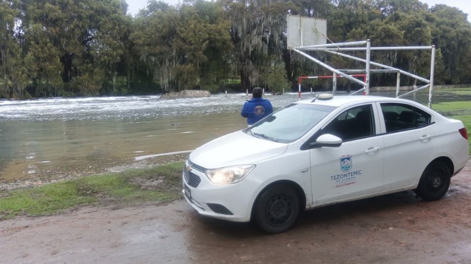 Protección Civil y bomberos mantiene la zona bajo vigilancia; esperan más lluvias