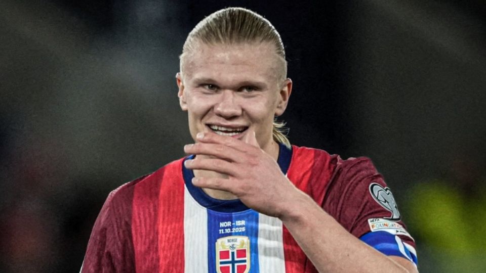 Anotó tres goles y falló dos penales