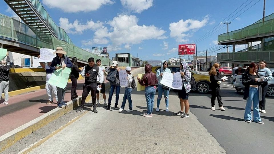 Los policías retiraron el bloqueo después de mediodía