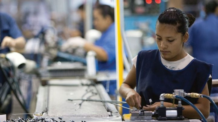 Sheinbaum anuncia consenso para reducir jornada laboral en México a 40 horas