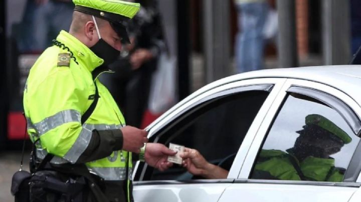 Despiden a tránsitos por cobrar "mordidas" con depósitos bancarios