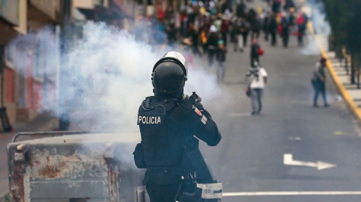 Muere mujer indígena durante protestas en Ecuador; denuncian represión