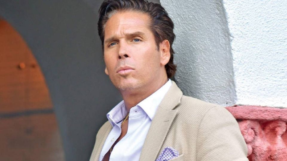 Defiende el costo de los tacos que vende.