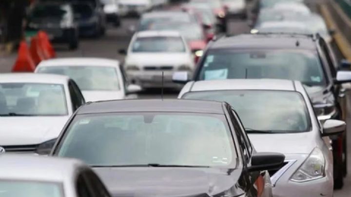 Condonación de multas beneficiaría a 100 mil deudores de refrendos, tenencias y permisos