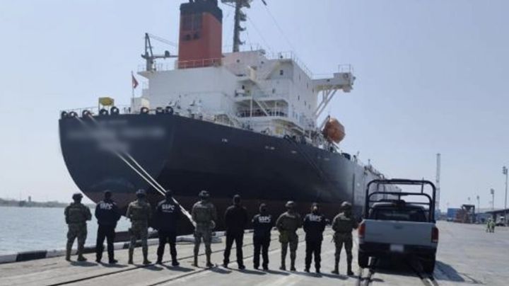 Huachicol fiscal: inspecciones “fantasma” y billetazos a funcionarios de puertos