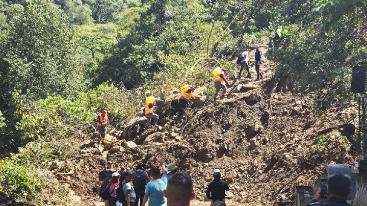 Van 28 caminos reabiertos y 121 de manera parcial en Hidalgo tras lluvias