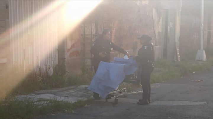 Encuentran cuerpo de mujer en carrito de supermercado en Puebla