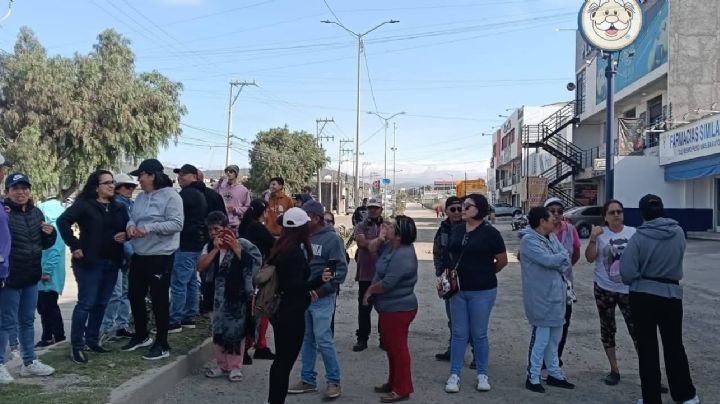 Bloqueo en La Providencia por baches: reclaman calles en mal estado, hay tensión