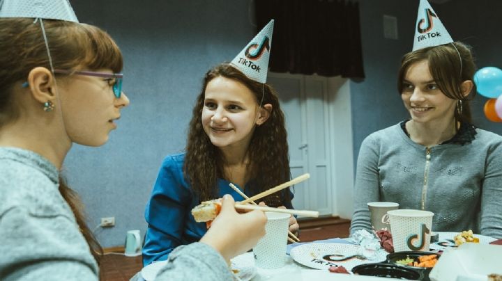 ¿TikTok provoca adicción como las drogas? Alemania abre un fuerte debate sobre su prohibición