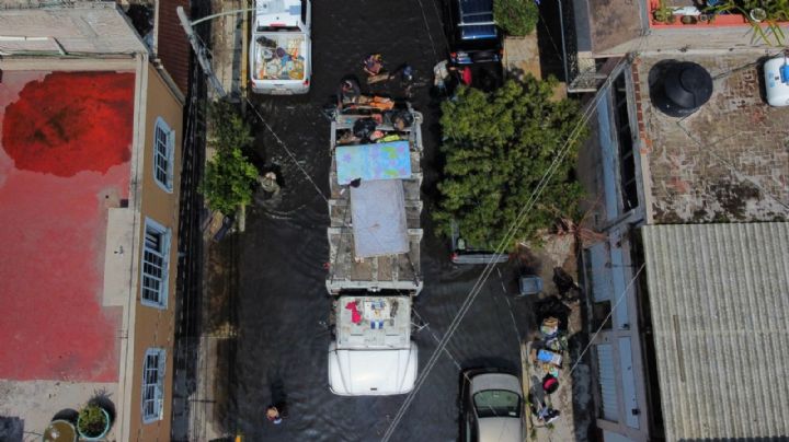 Inundaciones y baches: La realidad del Estado de México