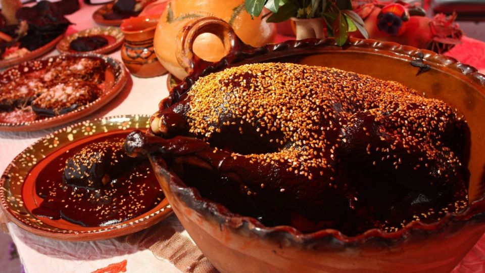 ¡Disfruta del mejor mole de la CDMX!