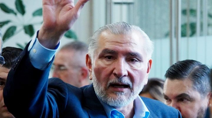 Presentan ante FGR 37 denuncias contra Adán Augusto López