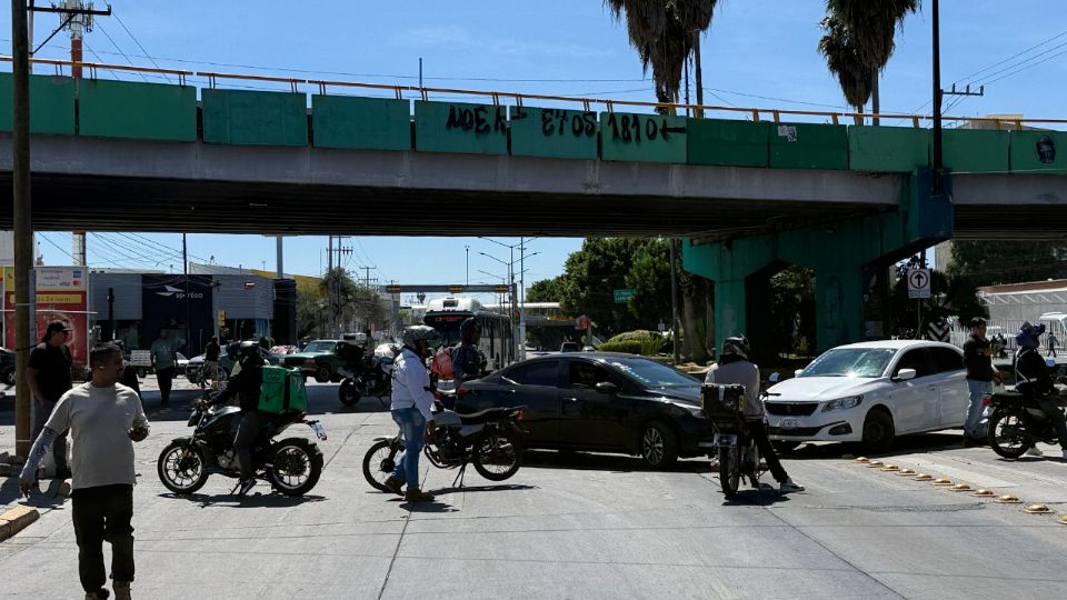 Manifestación de Taxistas y Ubers en León Guanajuato