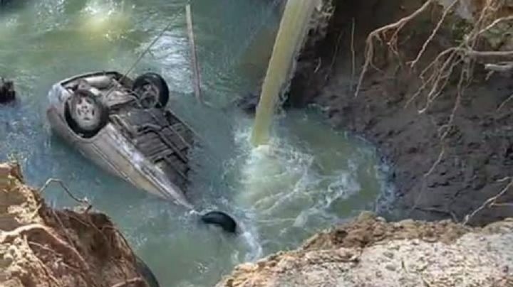 Derrumbe en Cuautitlán Izcalli causó la caída de un vehículo y dos muertes