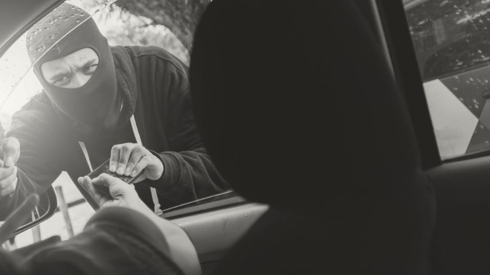 La víctima recibió un disparo en el pecho; de acuerdo con la información los agresores le robaron 120,000 pesos