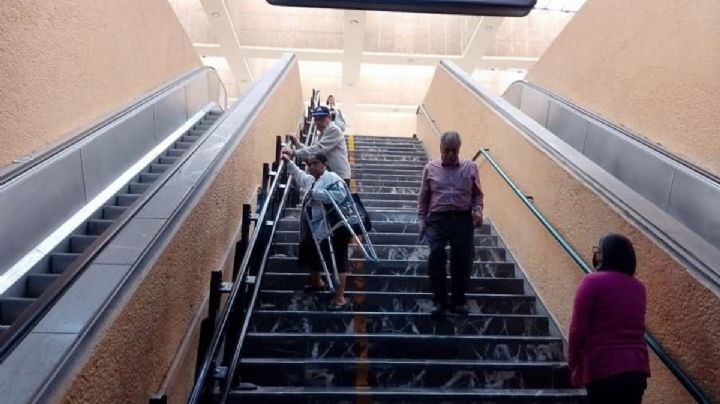 Personas con discapacidad piden arreglo de escaleras eléctricas del Centro Médico-Siglo XXI