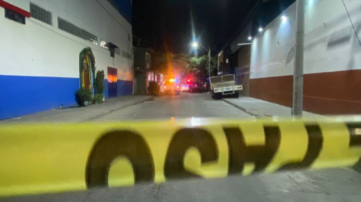 Asesinan a hombre en la colonia Los Aguacates en León, otro resulta lesionado