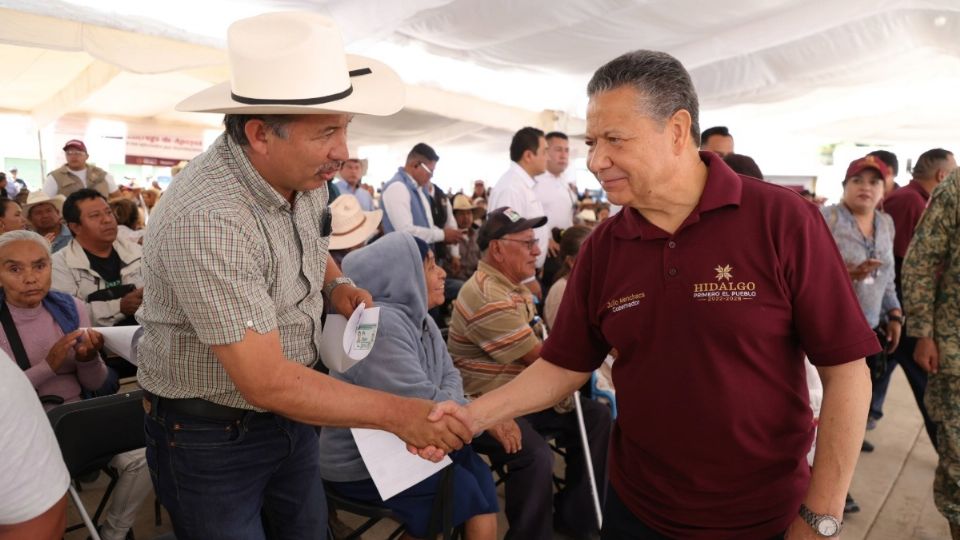 Como parte de la atención integral, las personas afectadas recibirán dinero en efectivo, despensas y enseres domésticos