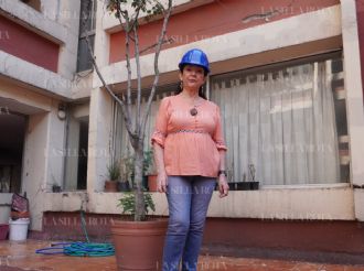 Roma neighborhood: 2017 earthquake leaves neighbors in dispute and building at risk of collapse