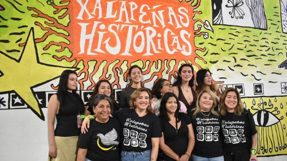 Inauguran el mural “Xalapeñas Históricas” en el Viaducto de Xalapa