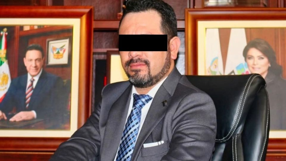 El exfuncionario municipal enfrenta cargos por dos delitos