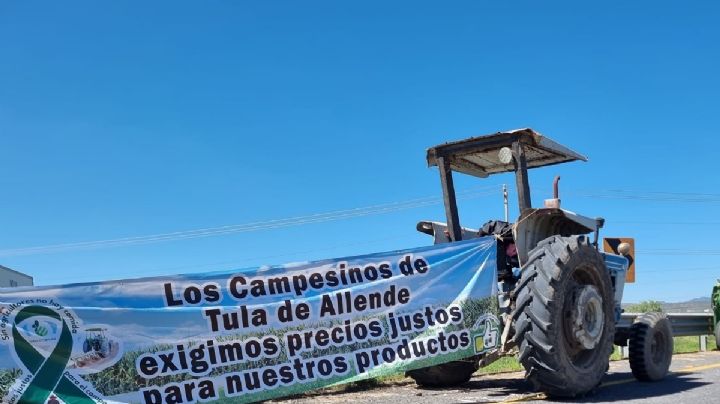 Campesinos toman casetas del Arco Norte; esto piden